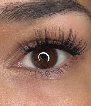 Velvet – Press-On Cluster Lashes